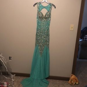 Light Blue Gemmie Prom Dress.
